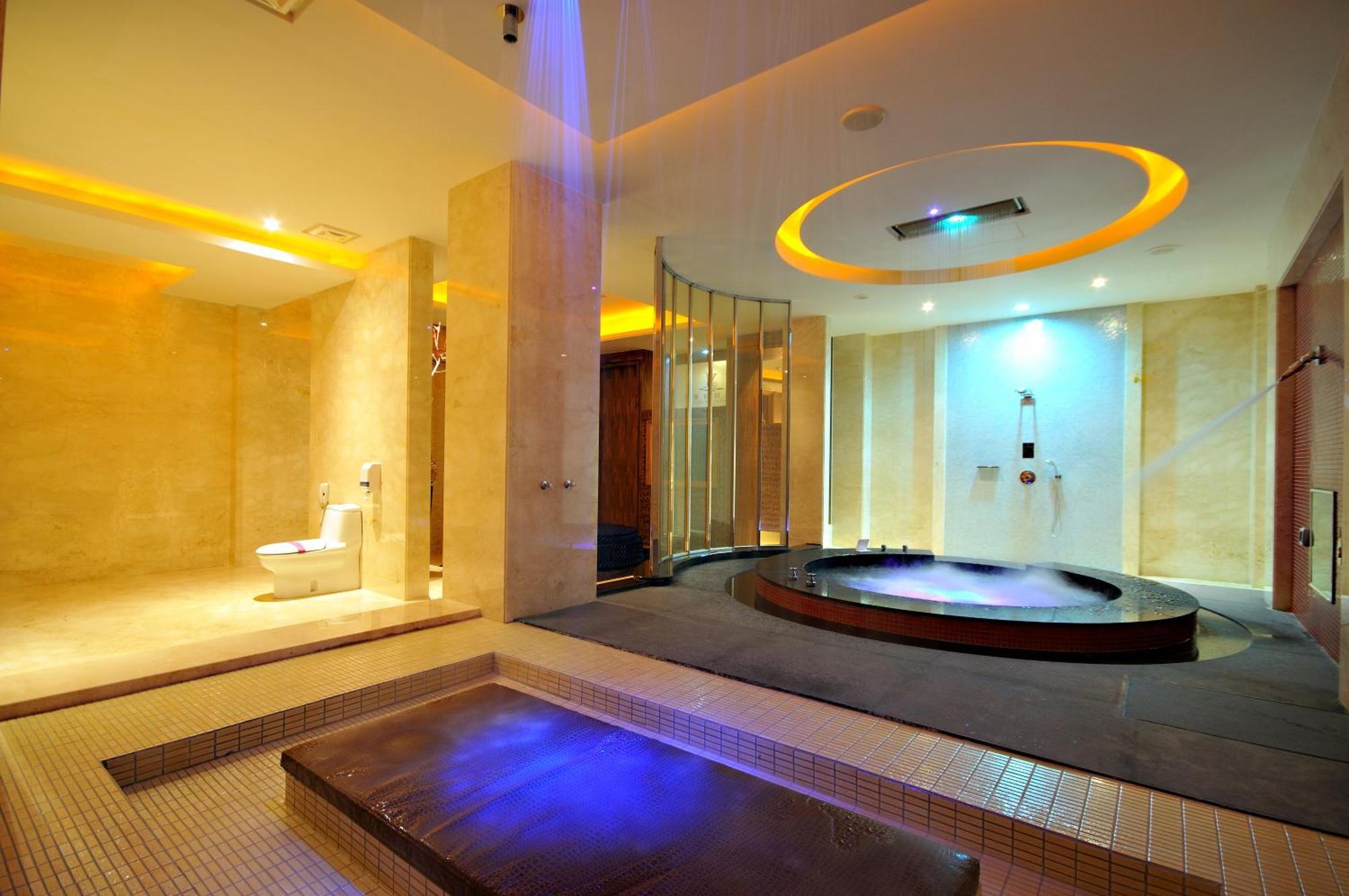 Dubai Motel Yilan Ngoại thất bức ảnh
