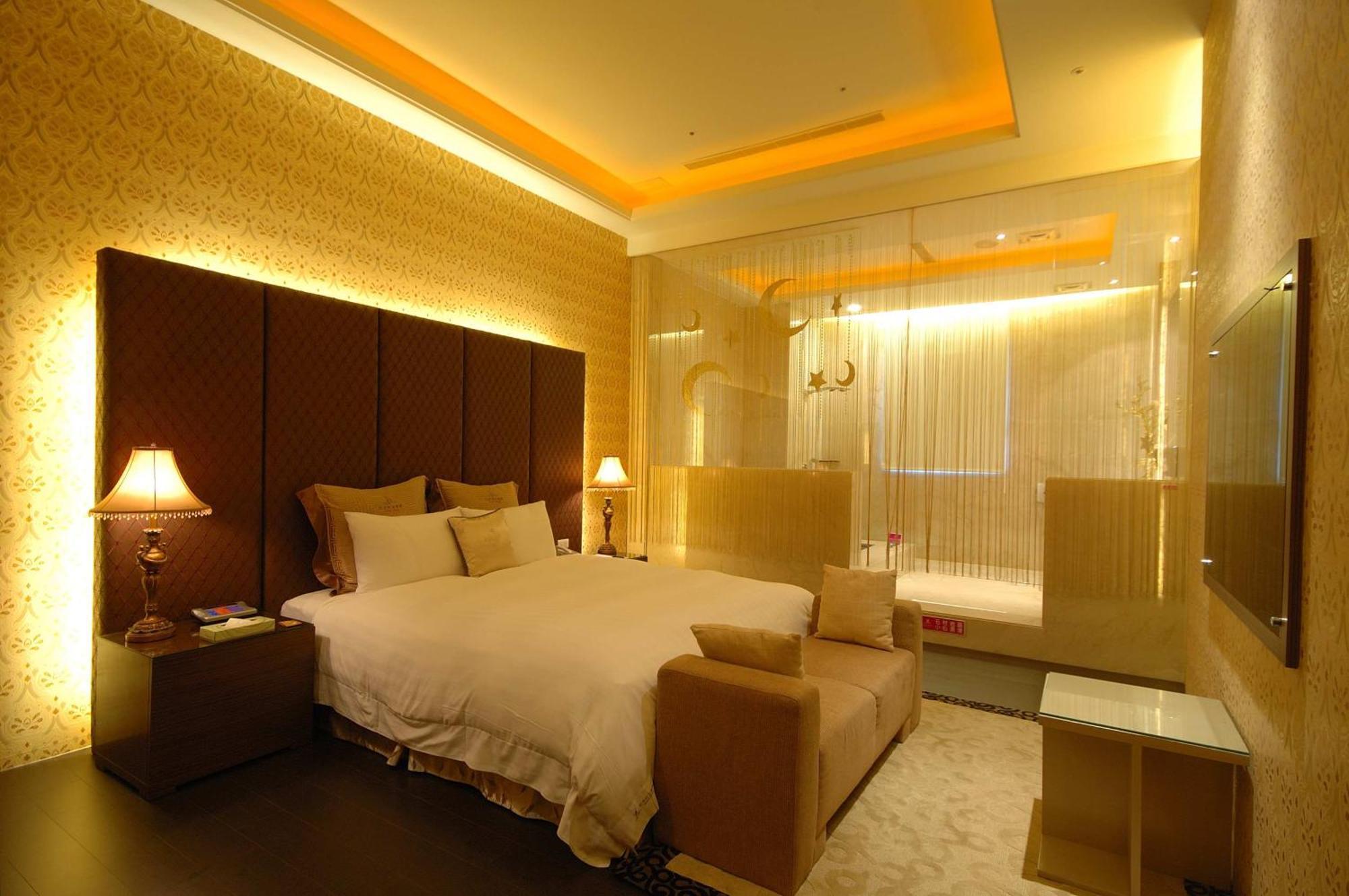 Dubai Motel Yilan Ngoại thất bức ảnh