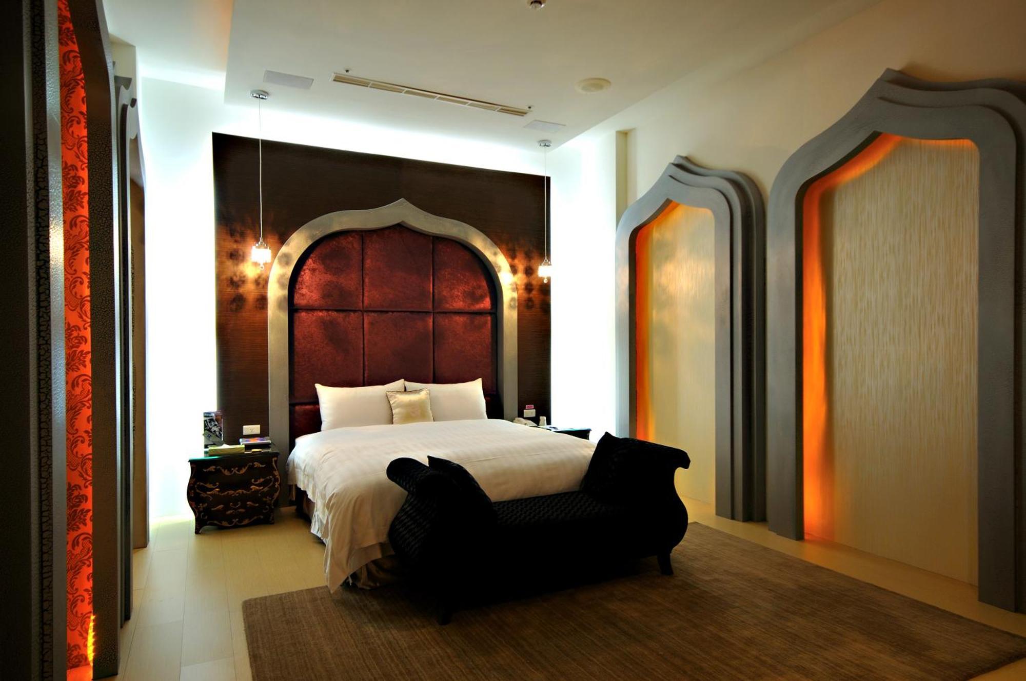 Dubai Motel Yilan Ngoại thất bức ảnh