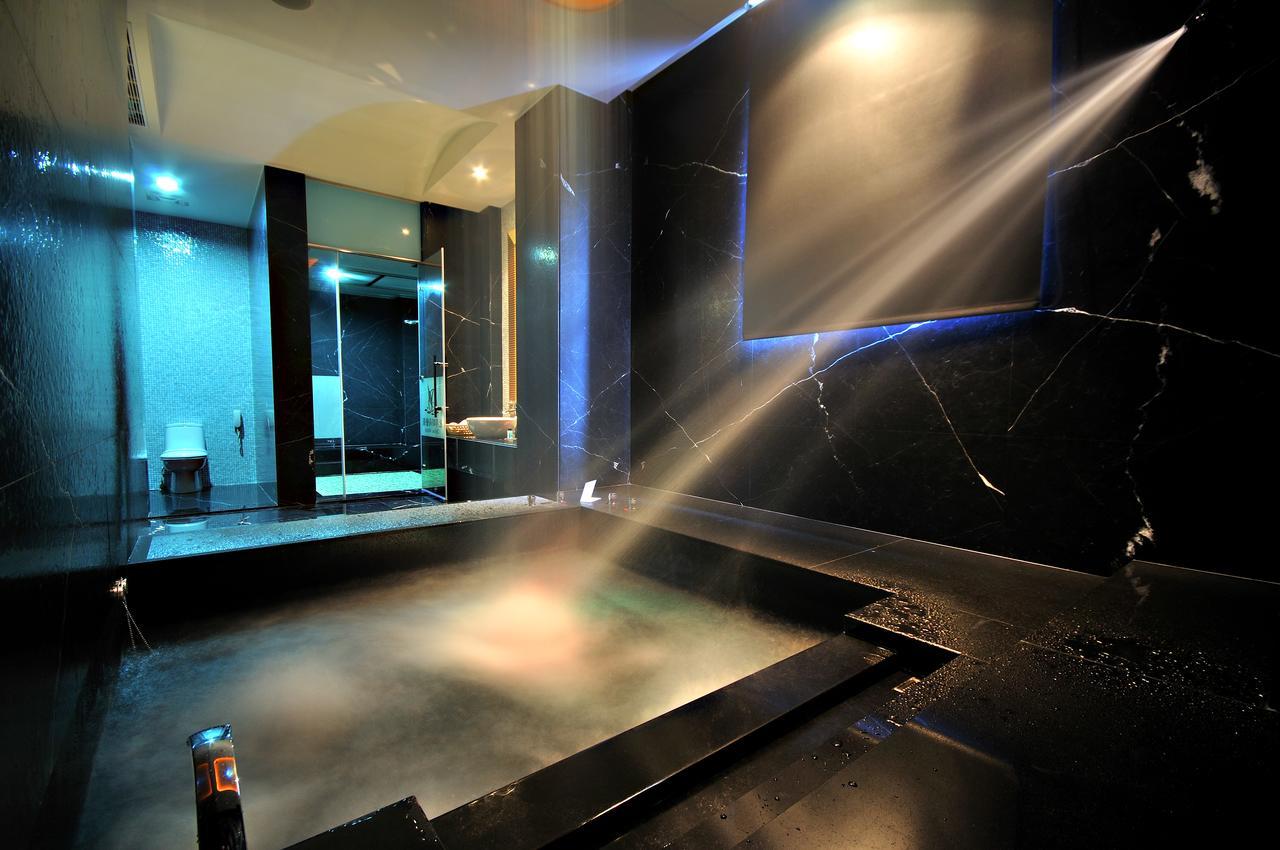 Dubai Motel Yilan Ngoại thất bức ảnh