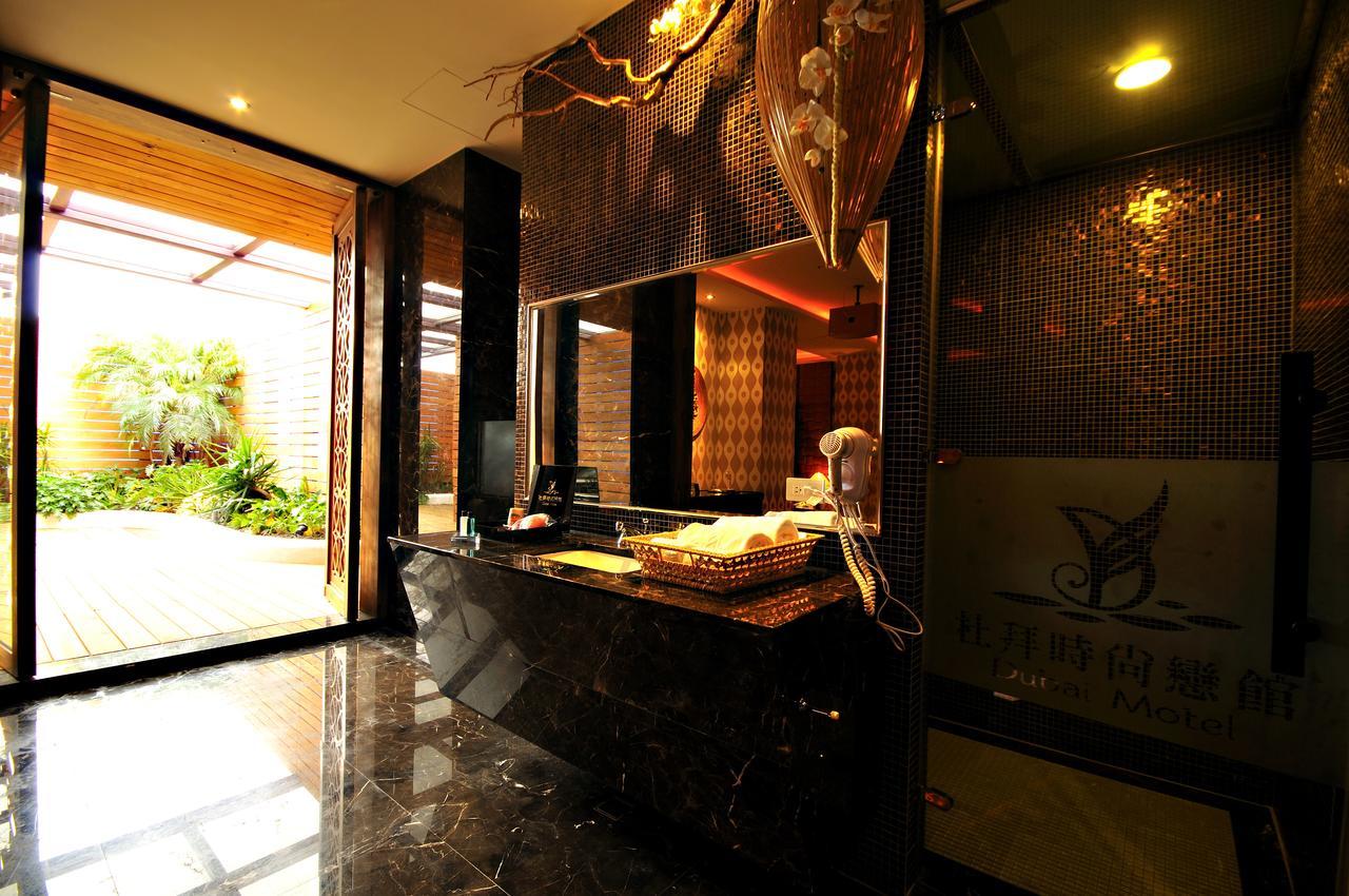 Dubai Motel Yilan Ngoại thất bức ảnh