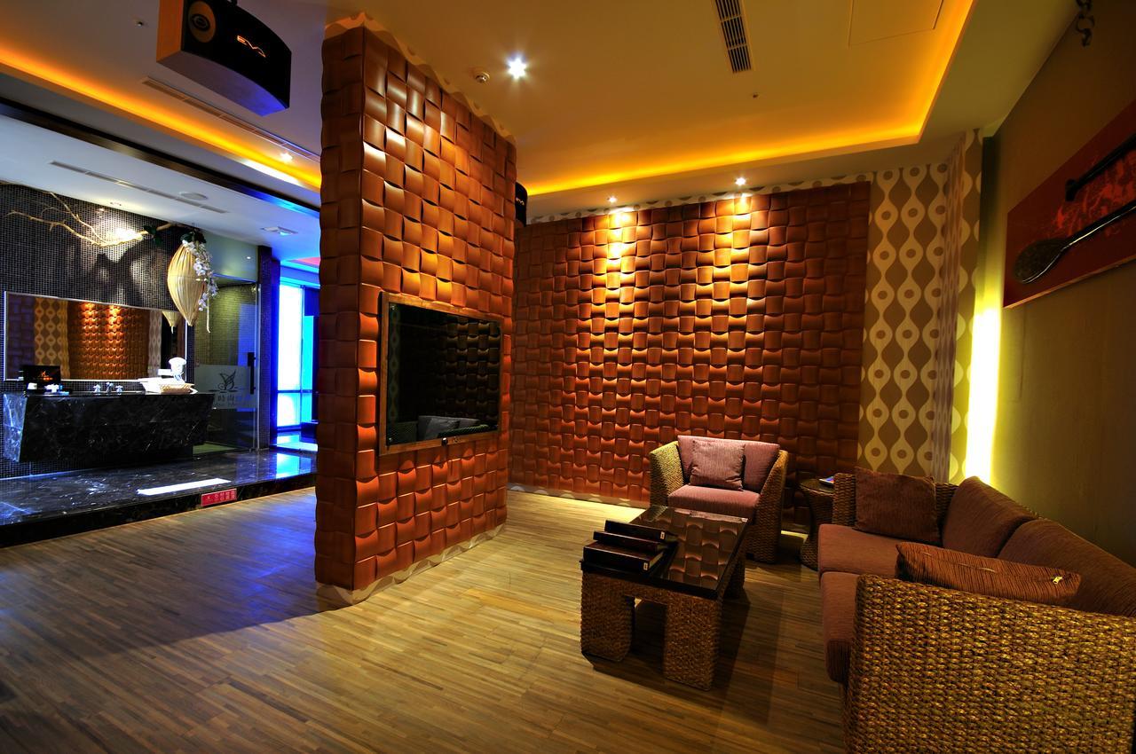 Dubai Motel Yilan Ngoại thất bức ảnh